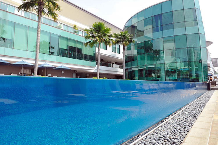 亞克力游泳池廠家