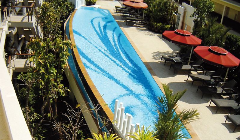 瑞地格樂別墅泳池設(shè)計二