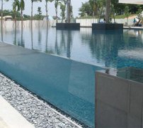 瑞地格樂：亞克力游泳池的特點